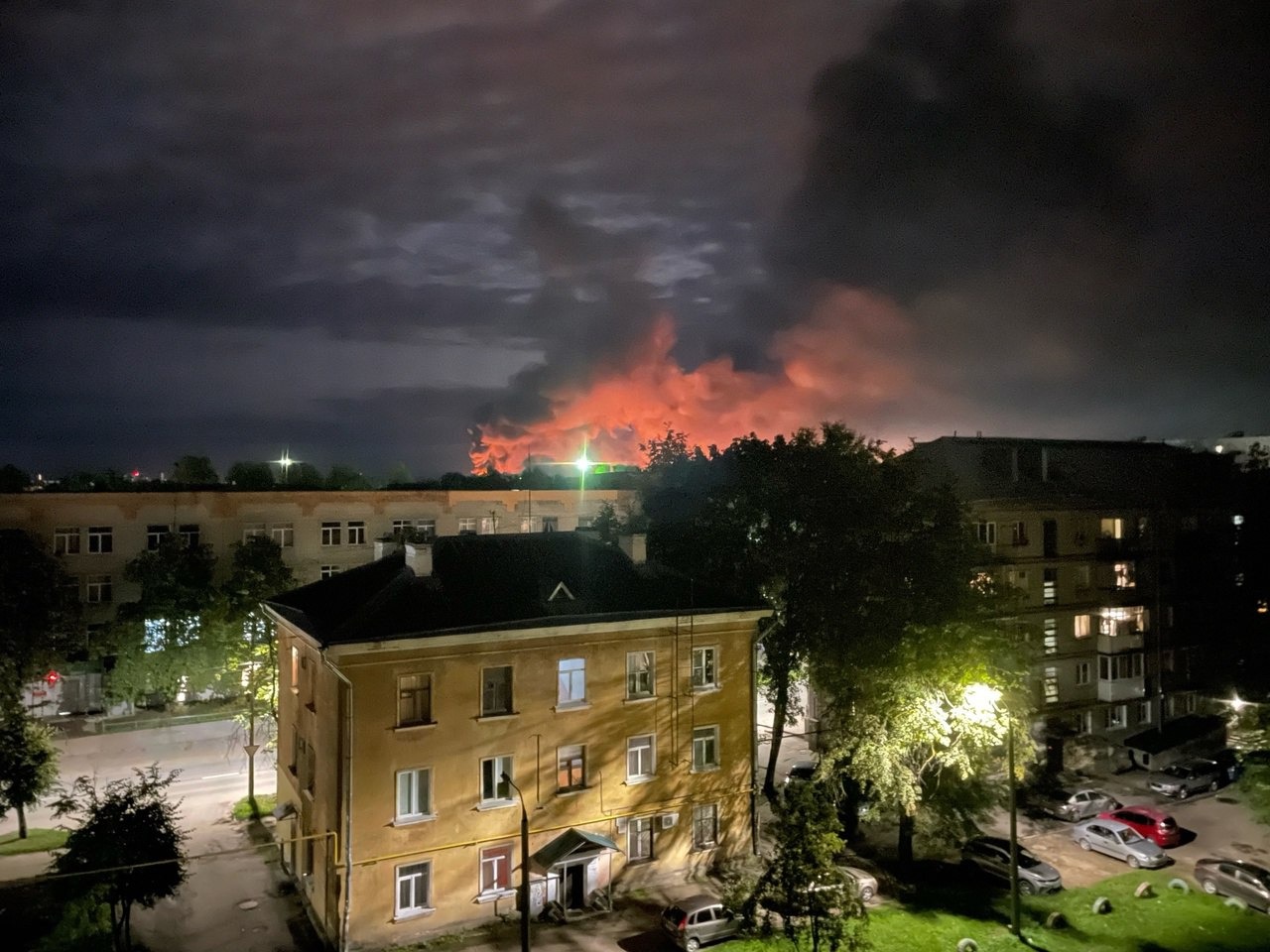 Ещё один сильный взрыв прогремел в Пскове. ФОТО и ВИДЕО